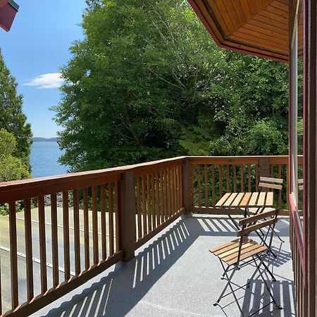 Whalers Guesthouse Тофино Екстериор снимка