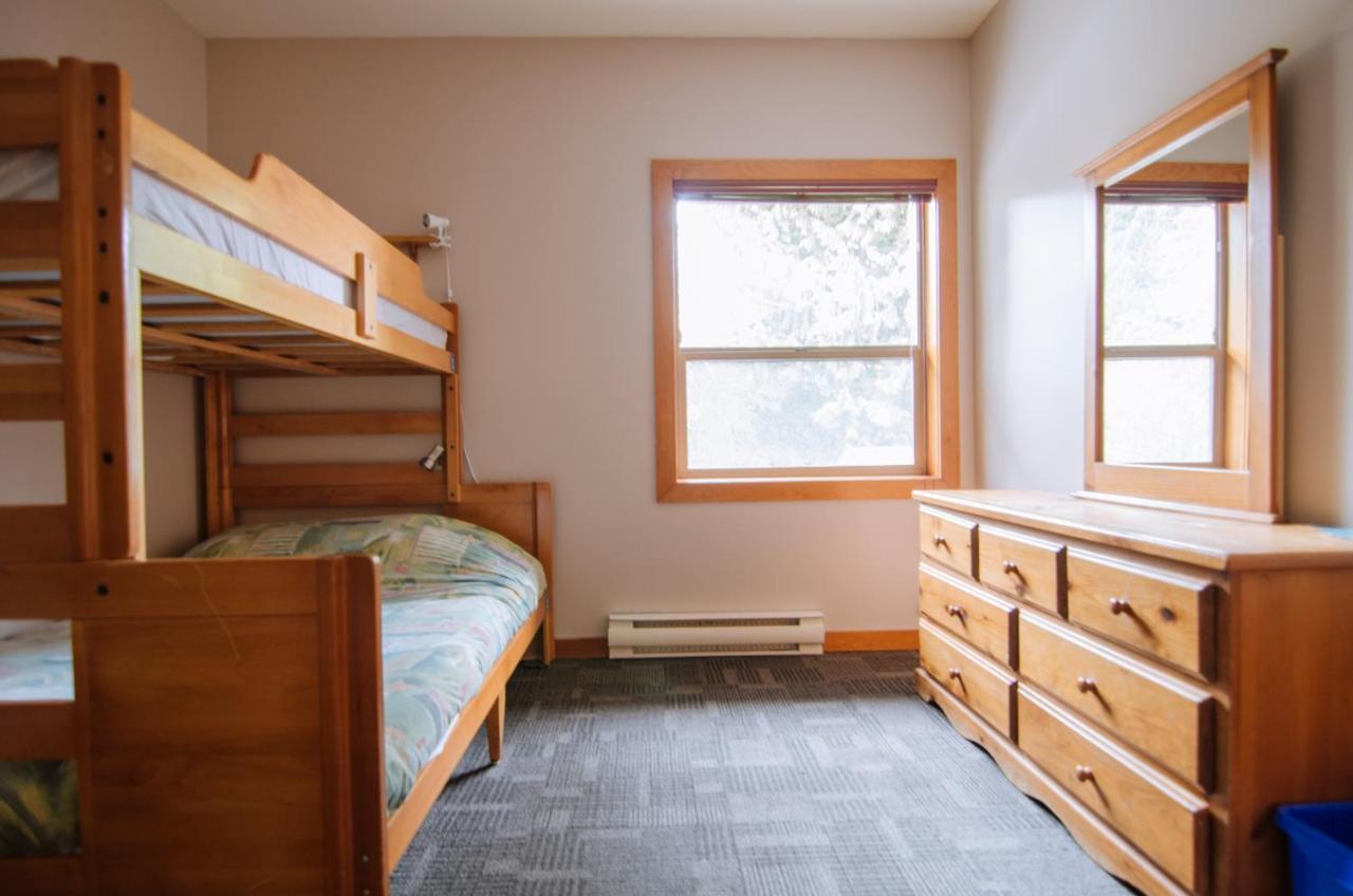 Whalers Guesthouse Тофино Екстериор снимка