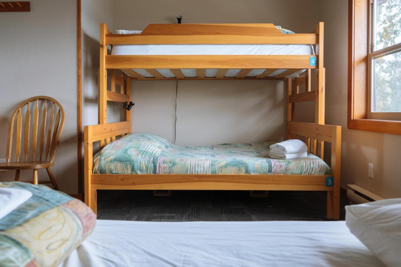 Whalers Guesthouse Тофино Екстериор снимка