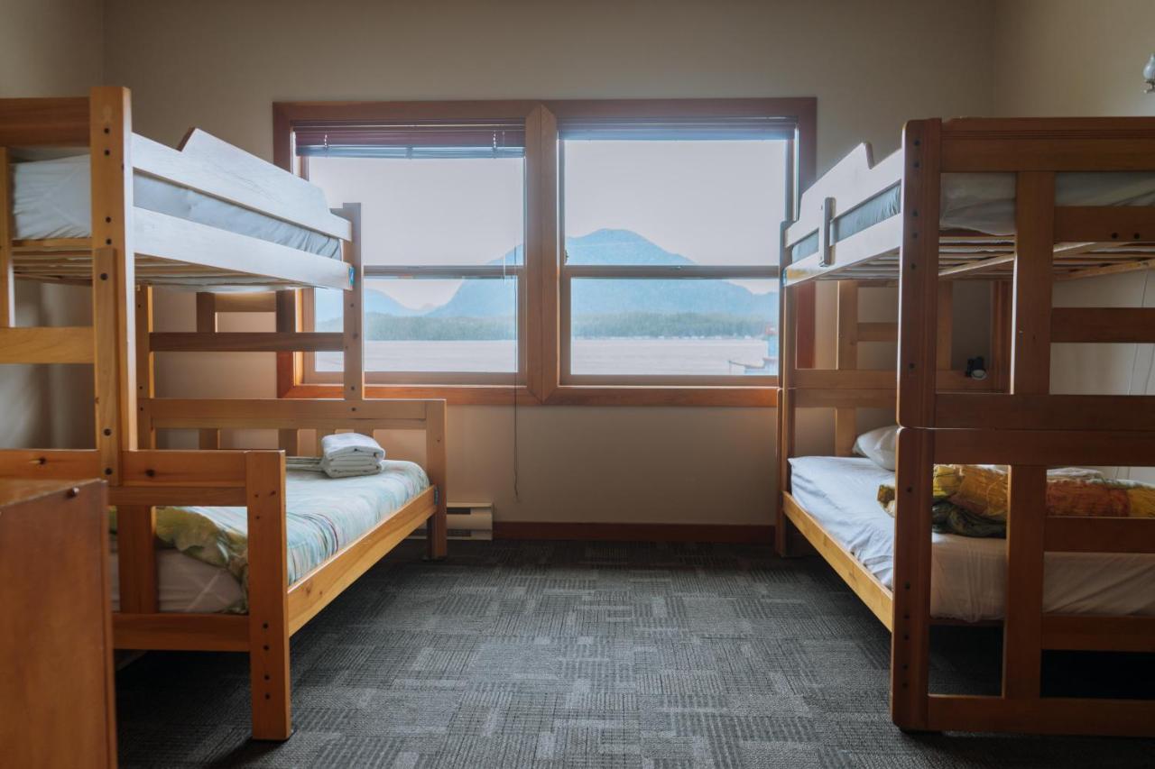 Whalers Guesthouse Тофино Екстериор снимка