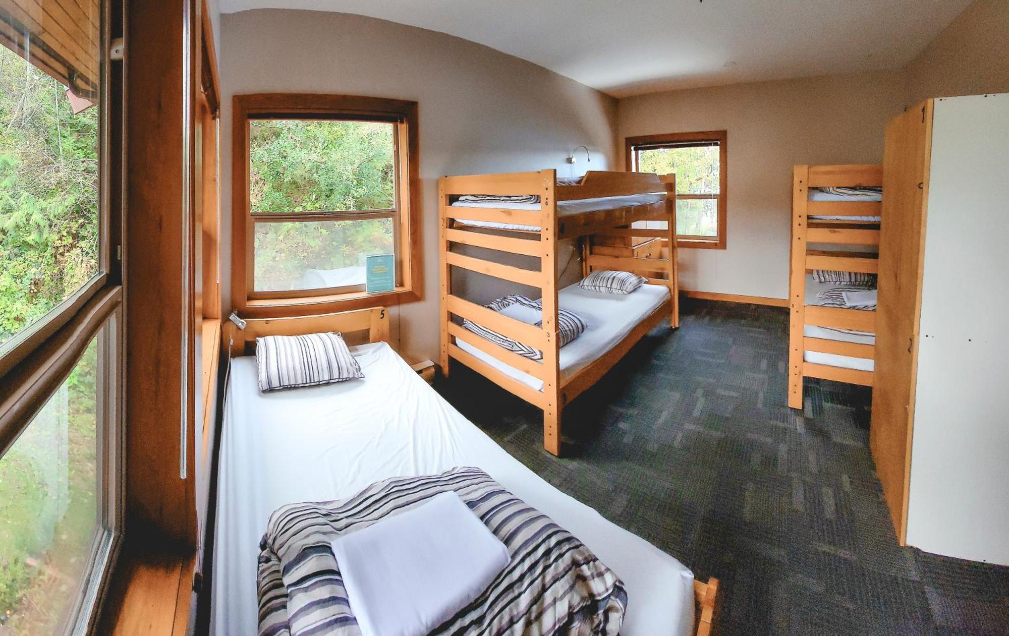 Whalers Guesthouse Тофино Екстериор снимка