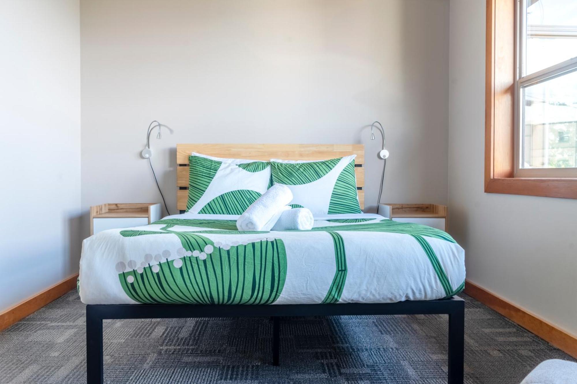 Whalers Guesthouse Тофино Екстериор снимка
