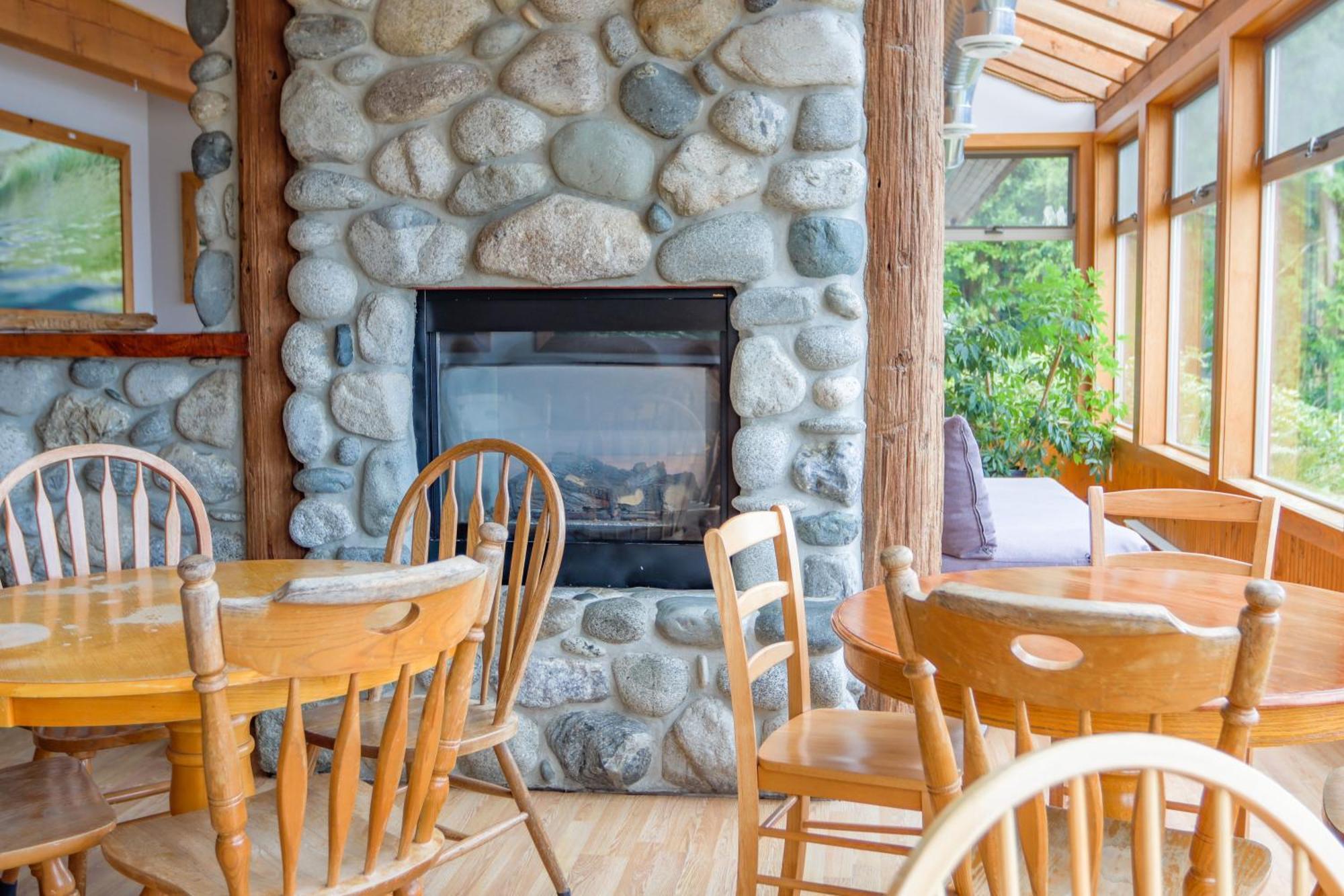 Whalers Guesthouse Тофино Екстериор снимка