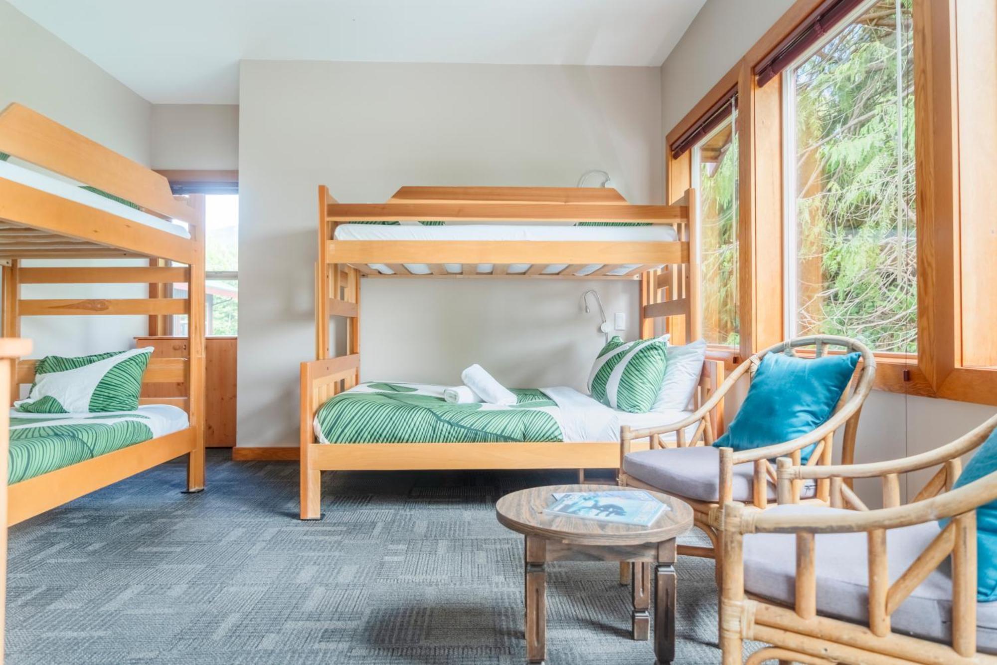 Whalers Guesthouse Тофино Екстериор снимка